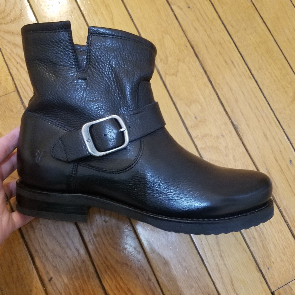New Frye Veronica Bootie